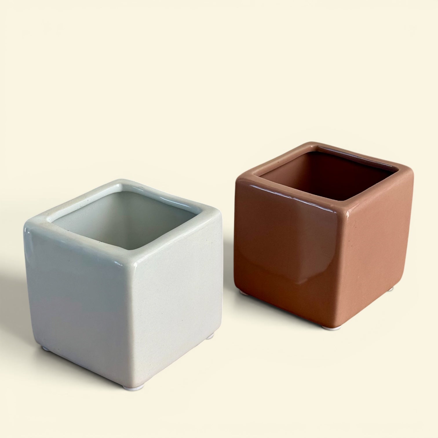 Cache-pot FUJI